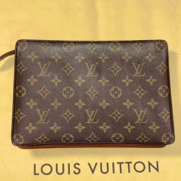 2007 - Louis Vuitton Men’s Pochette - Picture 3 of 3